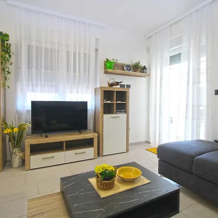 Unit_type_semidetached_house 45130 Holiday home Fazana